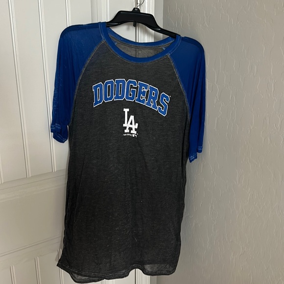 Tops - Dodgers top